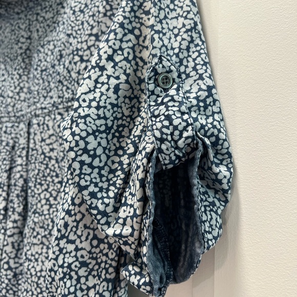 Velvet Heart Blue and White Floral Linen Dress - Picture 5 of 10